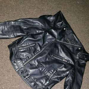 Off the shoulder Biker Jacket